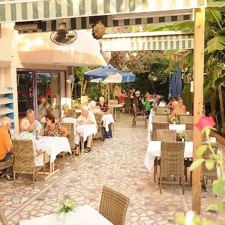 Otel Rosella